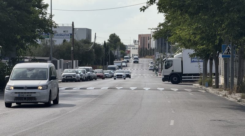 El Plan de Movilidad de L’Andana evidencia la fuerte dependencia del coche y plantea mejoras en transporte público y accesos El Plan de Movilidad de L’Andana evidencia la fuerte dependencia del coche y plantea mejoras en transporte público y accesos
